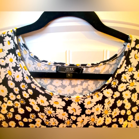 Vibe Sportswear Women’s Daisy Dress - Size L - Picture 3 of 3